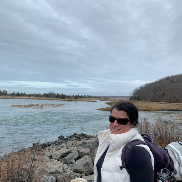 Meet your Posher, Michele - Picture 1 of 1